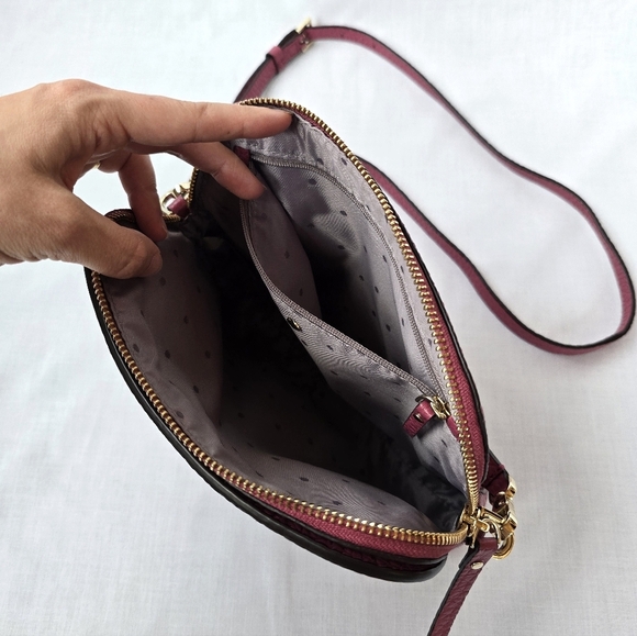 Kate Spade▪️Carter Street Tika in Cinnabar Rose Cow Leather Crossbody Bag - Picture 5 of 9